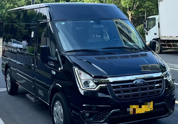 江西上饶小巴车旅游包车13座福特商务车